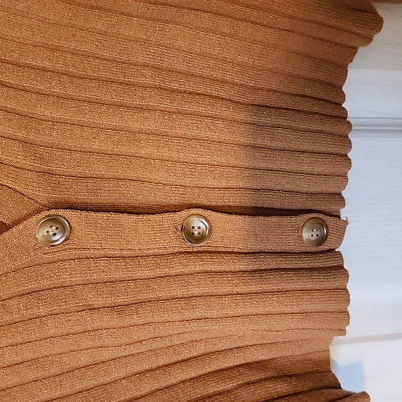 Brown Ribbed Button-Up Cardigan - Picture 3 of 4